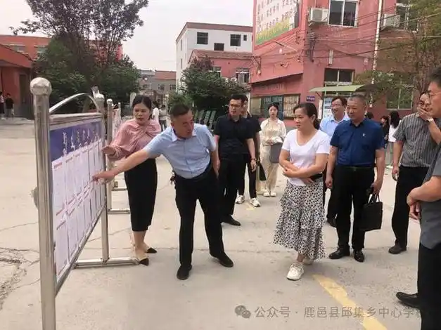 鹿邑县邱集乡中心学校迎接河南省"书法教育实验学校"评估验收