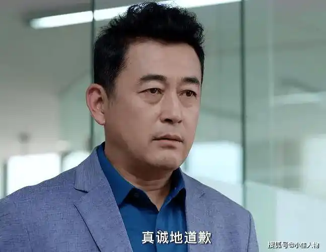 与张歆艺恋爱7年惨被抛弃,与小15岁女友闪婚_王志飞_李健_感情