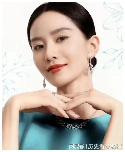 或许是个事业和家庭的分水岭,但是,但是,对于咱家的刘诗诗来说,这岁数