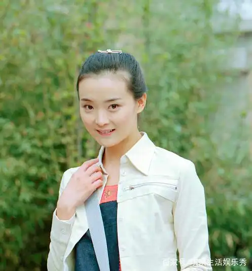 "晴儿格格"好漂亮啊!早期王艳出席活动,尽显高贵优雅气质!