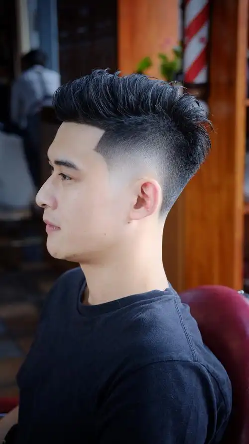 时尚男士发型 - jalen绅士男士理发 - 图虫