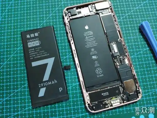 在保的手机不建议自行拆机更换,避免造成损坏无法正常售后服务;2.