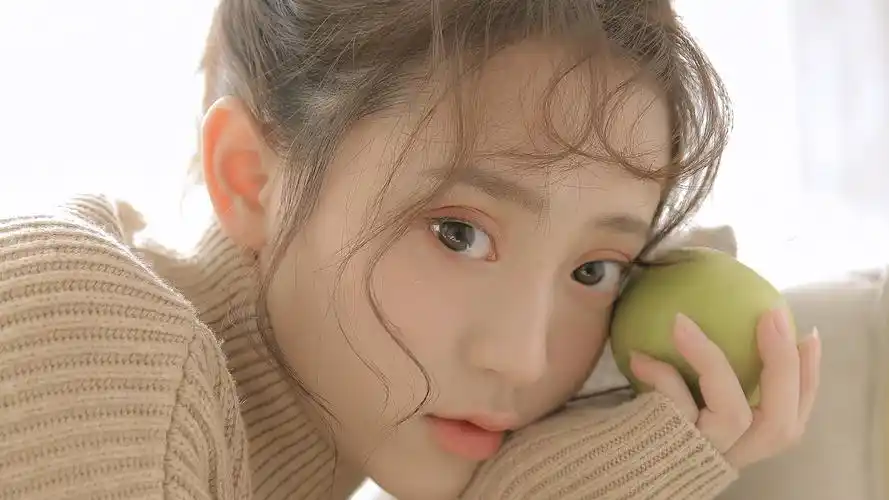 清纯清新慵懒迷人可爱天真美女模特壁纸3