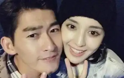 那时,公众对于张翰与郑爽的爱情故事仍记忆犹新,谁料他竟迅速与古力