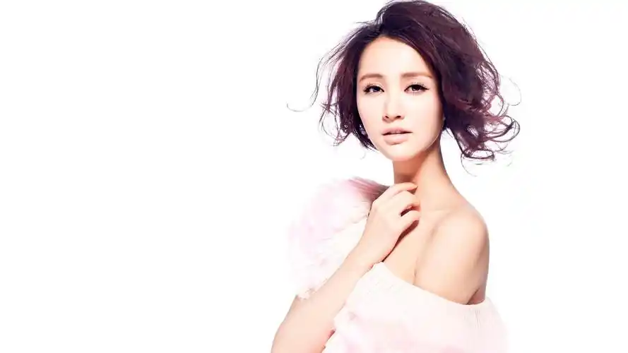 > 张歆艺桌面壁纸高清大图美女写真(1920x1080)