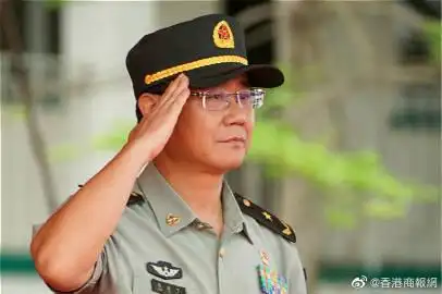 【驻港部队副政委:坚决同邪恶分裂势力斗争】解放军驻港部队副政委