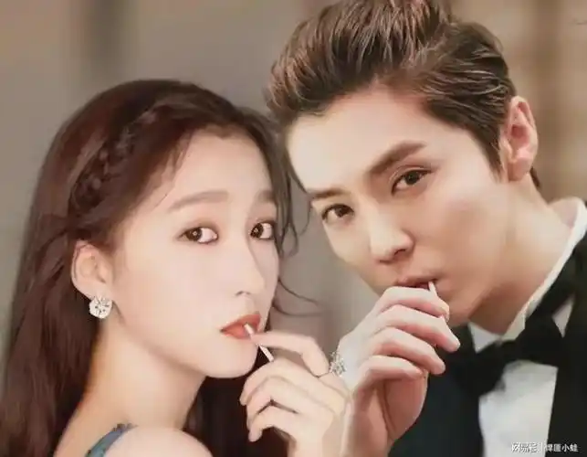 关晓彤鹿晗已经在一起快6年了但两人相爱如初没有过绯闻