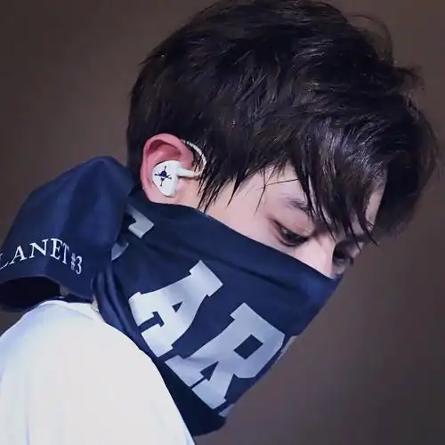 霸气冷酷派派头像男生真人头像大图