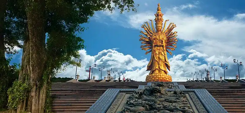 宁乡漂流节沩山天紫漂流景区开幕