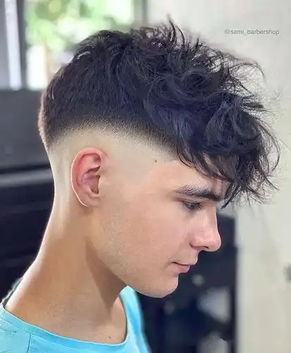 精致的男士渐变发型