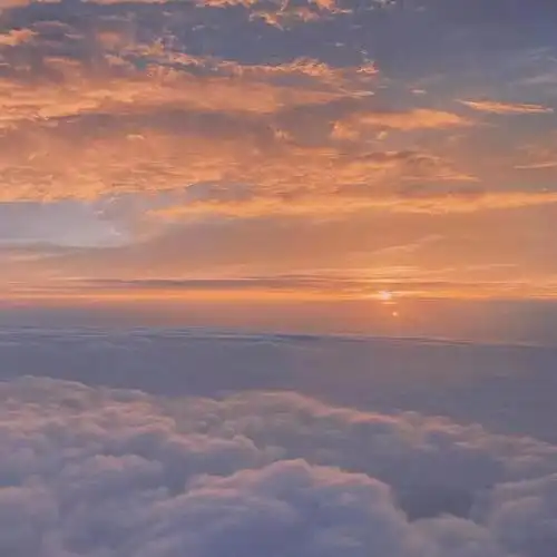 有没有认为比较好看的qq背景图