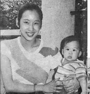 朱玲玲个人资料,身高和生活照图片