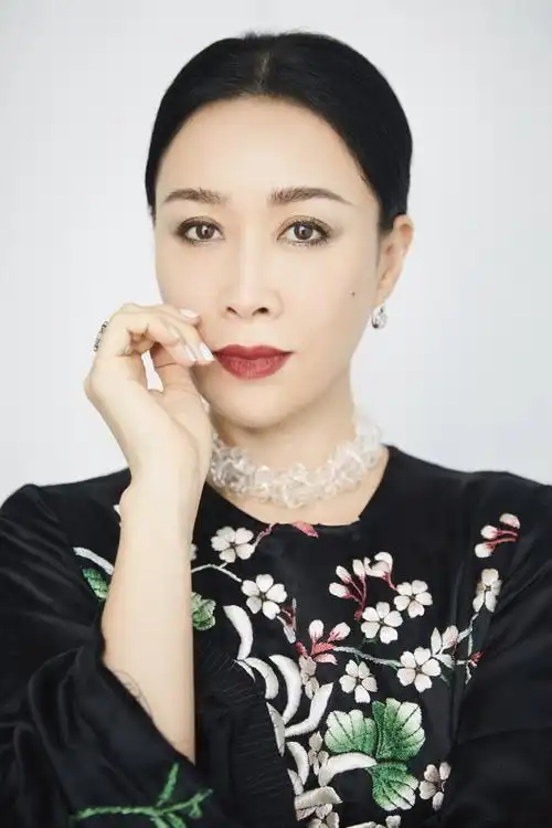 那英亮相2021中国好声音发布会寻音归来不忘惜才初心