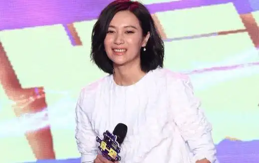 徐静蕾睡遍京圈大佬,掌握绝佳资源,她的资本之路无可复制