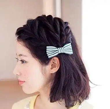 短头发女生怎么扎比较好看看完这些女孩子短发扎发你就懂了