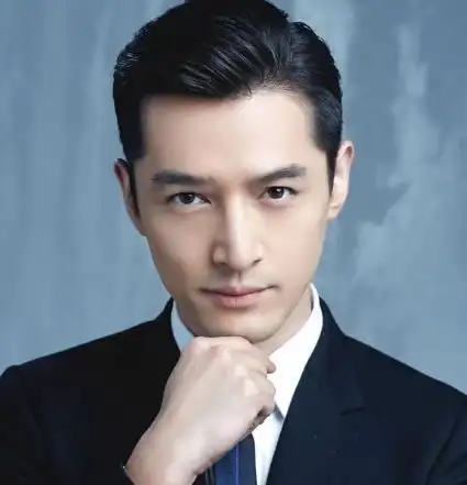 中国十大成熟型男明星排行榜,靳东第一,霍建华第二