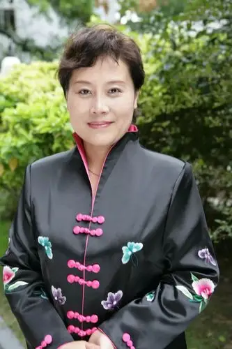 说唱秀《新春嘎讪糊》演出:舒悦(著名滑稽笑星)about