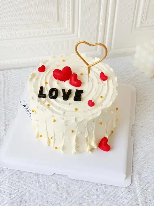 6寸爱心蛋糕简约蛋糕