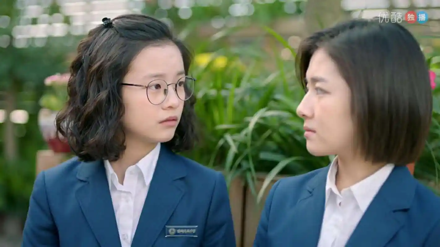 中扮演了少年苏韵锦,真的,和成年版的苏韵锦比起来,李兰迪也是好了