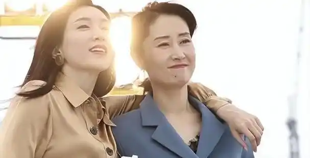 高开低走的12部剧一部比一部演技拉胯没看过才是幸运儿