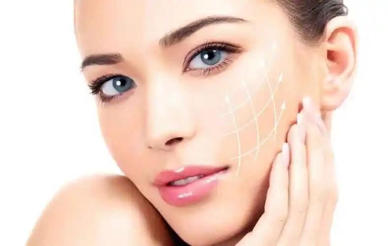 皮肤管理:如何打造健康肌肤 写美篇健康肌的第三条标准是:紧致有弹性