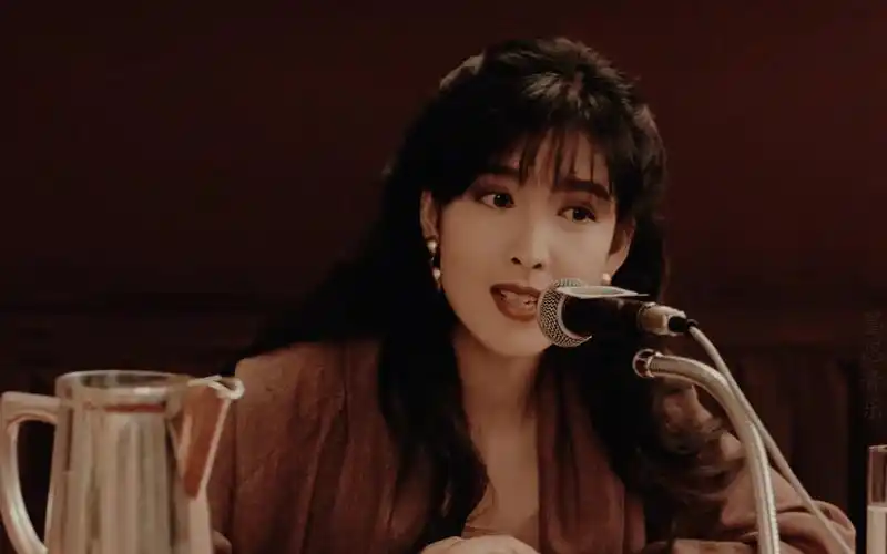 经典歌曲!周慧敏一首《痴心换情深》,忘不了的歌,忘不了的人