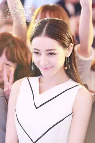 迪丽热巴·迪力木拉提