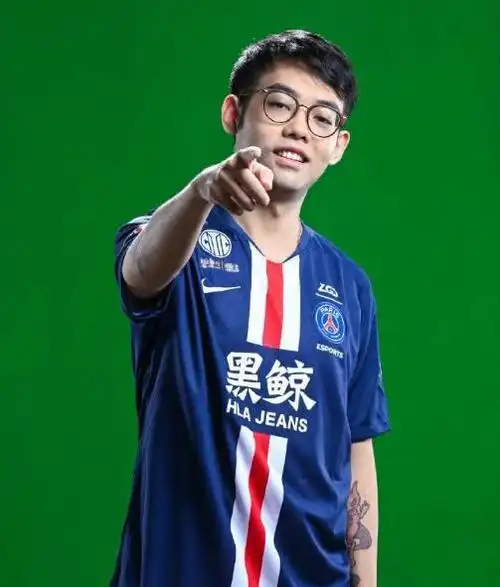 dota第一人maybe女装直播,美貌堪比女明星|dota|dota2_网易订阅