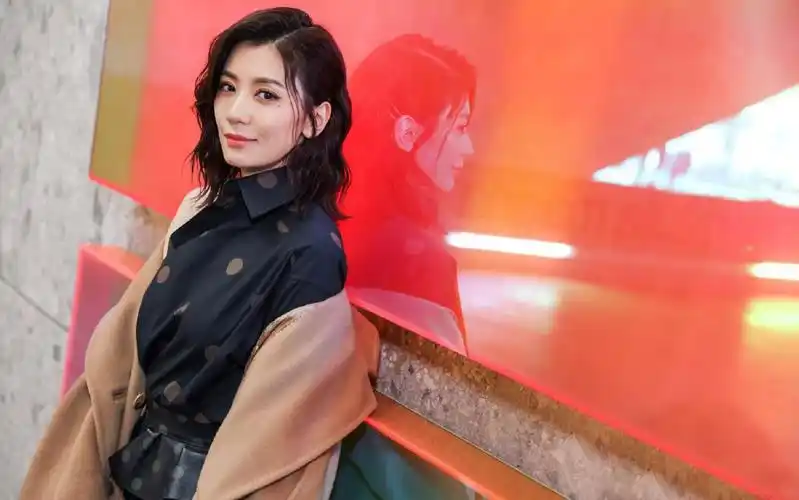 贾静雯优雅魅力性感写真图片