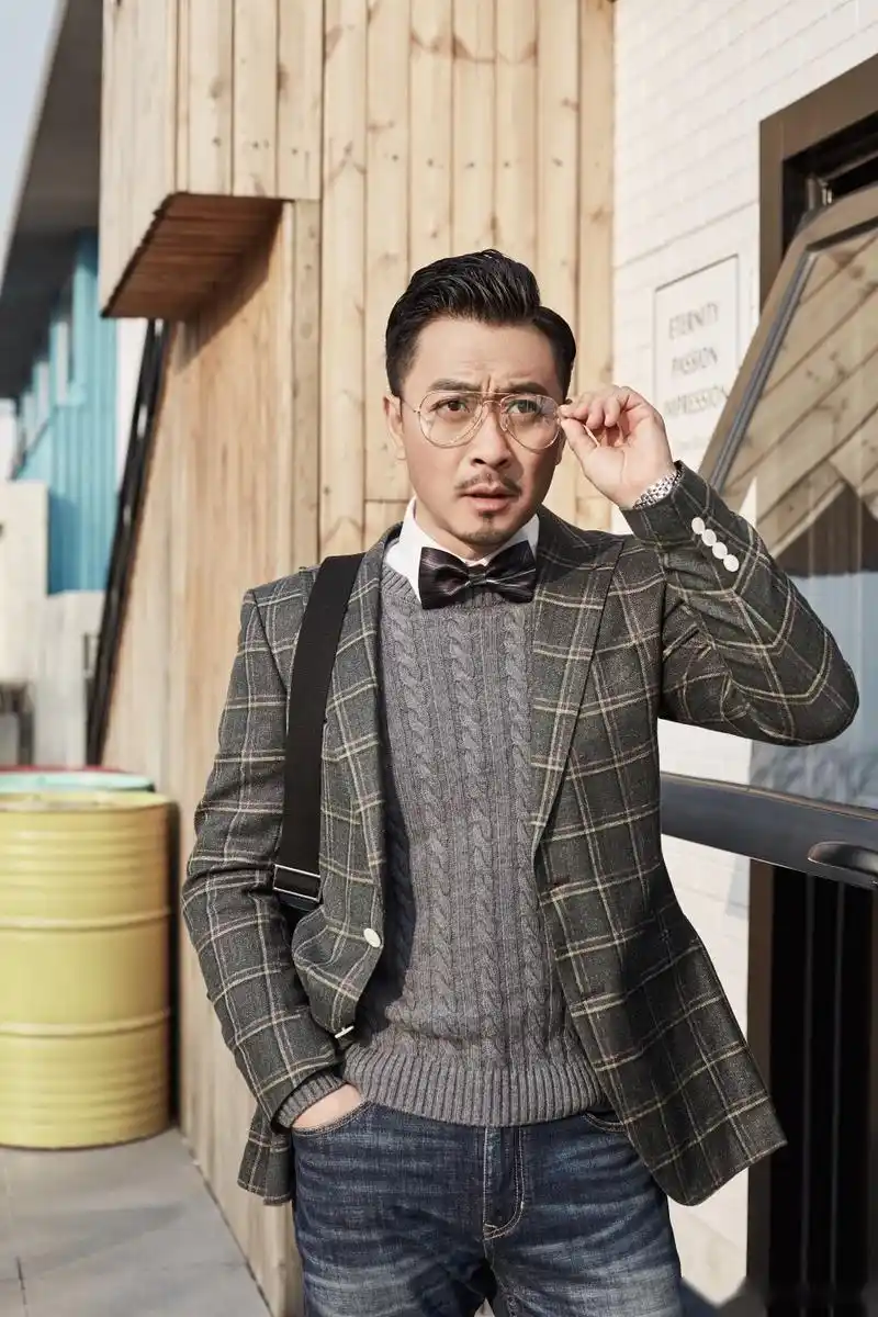 然后大家就只是活在当下,一边拍照,一边享受阳光,高高兴兴地玩儿了一