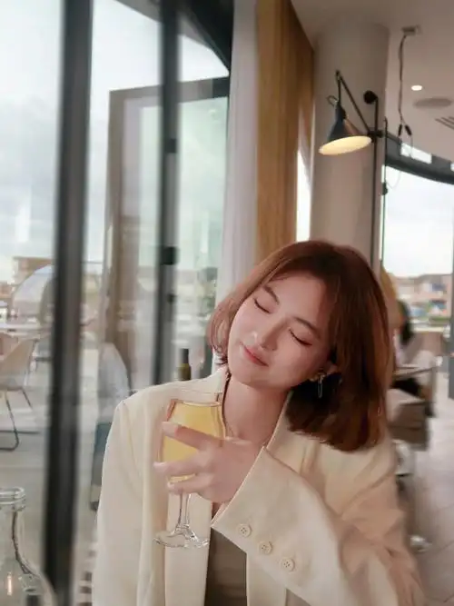 除了blue jasmine 在ocean village还有一个很不错的餐厅— the jetty