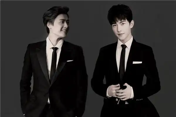 【图】杨洋和李易峰谁的粉丝多 小哥天真谁更胜一筹