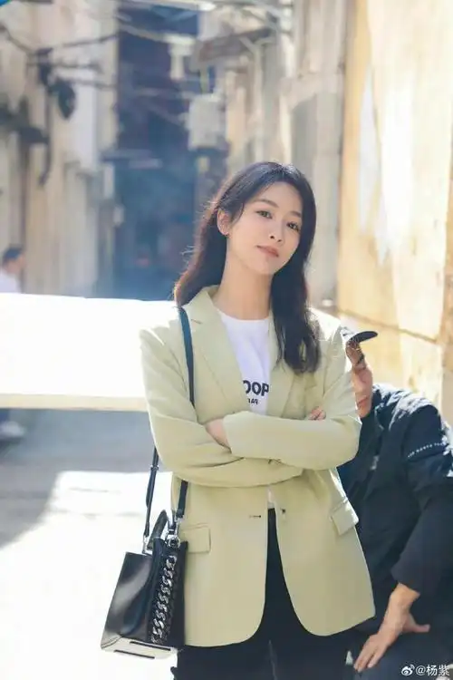 杨紫穿搭进阶之路,适合普通人吗?