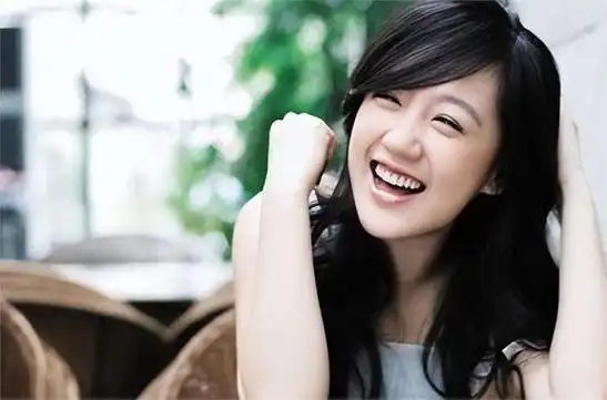 胡歌老婆黄曦宁近照流出,现在我终于知道胡歌为什么选择了她