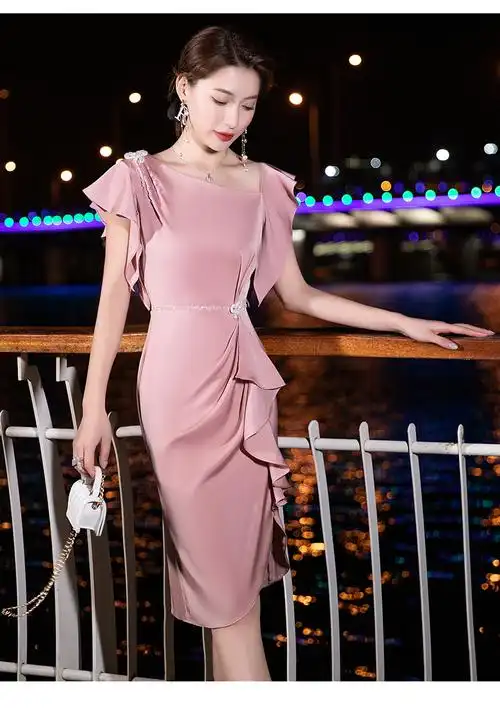 高端品牌轻奢轻奢高档女装 小晚礼服女宴会鱼尾高级感奢华大牌粉色