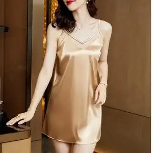 夏季新款私房诱惑超短冰丝睡裙女性感薄款真丝吊带睡衣绸缎家居服