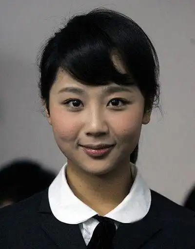 杨紫整容了吗?今昔容貌对比变化太大了