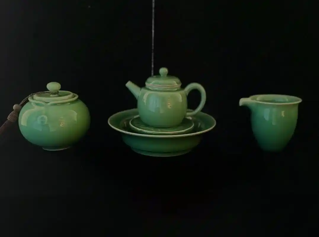 "一部中国陶瓷史,半部在浙江; 一 - 抖音