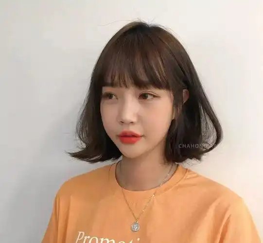 "娃娃烫"发型不管你是圆脸,瘦脸,大脸,全部都能驾驭得了!