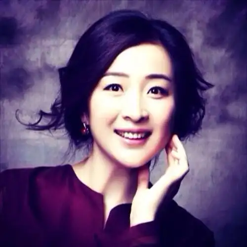 张嘉译前妻杜珺照片,张嘉译的前妻杜琤照片(张嘉译神秘前妻私房近照