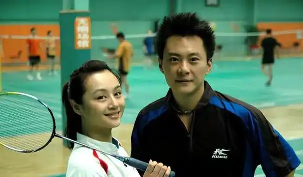 曹颖:当红时"下嫁"王斑,产后一个月就出门拍戏,如今还好吗?