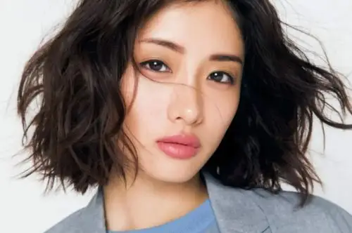 推广| 一样的长度和发色,为啥日本妹子的发型更好看?