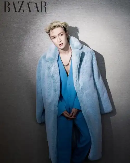 摄像师reinhardtkenneth ins 更新《时尚芭莎》越南四月号封面张艺