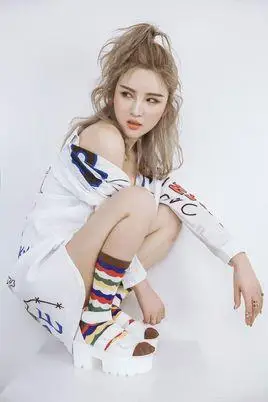 许佳慧肖像权使用费