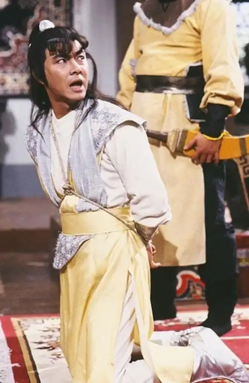 《日月神剑》剧照可我们以前好像从来没有想过这些问题,不是因为那时