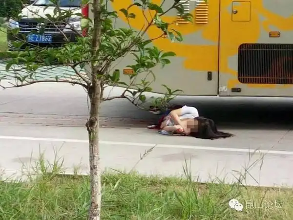 走得太突然昆山花季少女被厂车碾压瞬间而亡血肉模糊