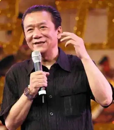 已故春晚大腕揭秘之侯耀文曾批郭德纲读书少图