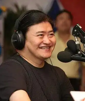 刘欢简历,如何评价刘欢的唱功和地位呢图12