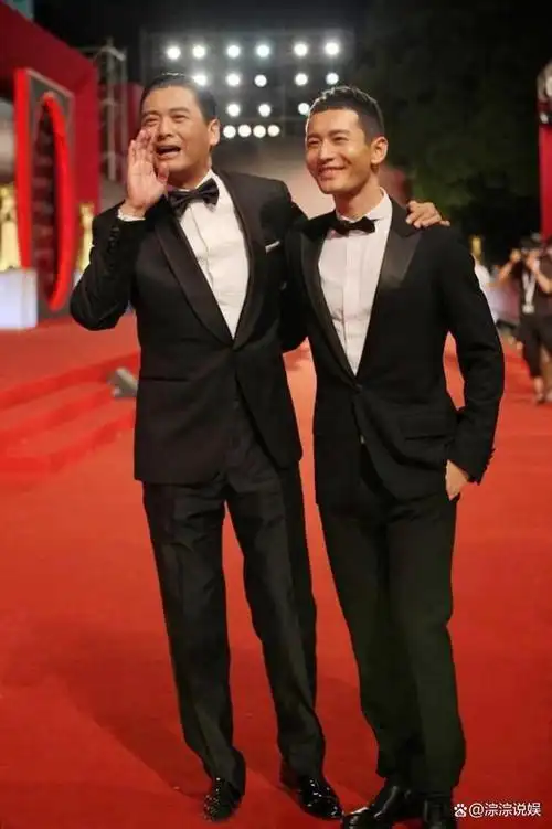 八成都是168cm,说自己180cm,八成都是178cm,而这些身高差距在银幕上就