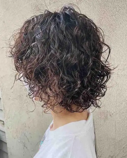 这三种错不了,利落减龄又洋气|发型|短发|国庆假期_新浪新闻